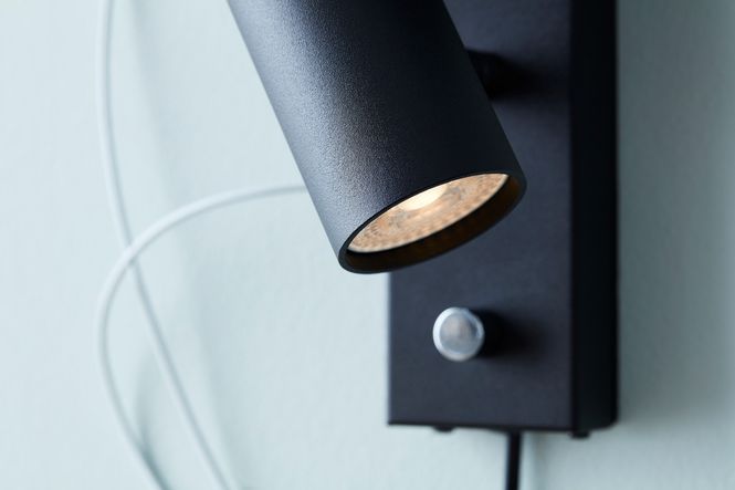 Hovedbilde Belid Tyson Vegglampe USB Venstre Sort
