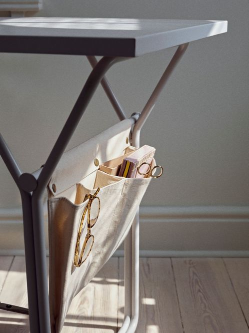 Hovedbilde Broste Copenhagen Berit Skrivebord Askfiner Svart