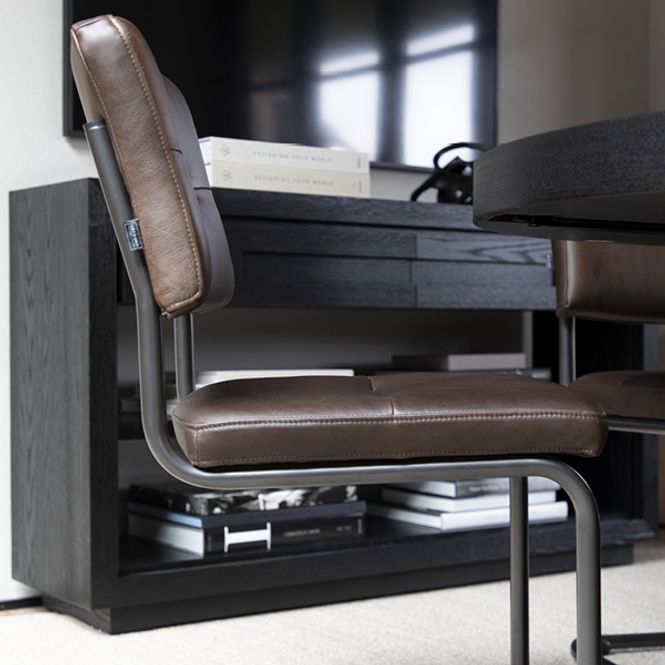Hovedbilde Artwood Caspian Spisestol Skinn Titanic Espresso