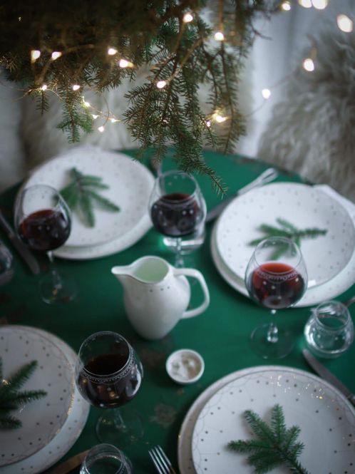 Hovedbilde Wik & Walsøe Julemorgen Girlander Ovalfat 39 cm