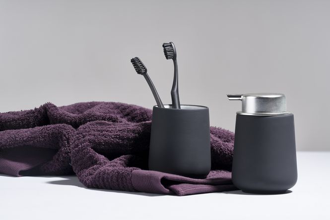 Hovedbilde Zone Denmark Tannbørsteholder Nova Black