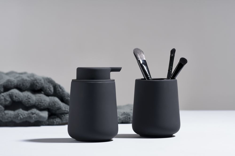 Zone Denmark Tannbørsteholder Nova One Black